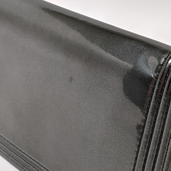 SOLD Chanel Grey Boy Bi-fold Patent Leather Wallet - Picture 7 of 8